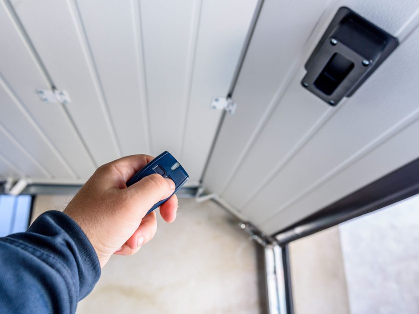 Diagnose a Malfunctioning Garage Door Opener